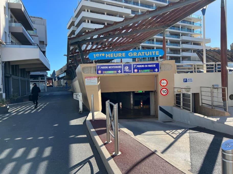 Le Carrousel - Apt Vue Mer - Plage A 10 M - Clim - Wifi Canet-en-Roussillon Exterior foto